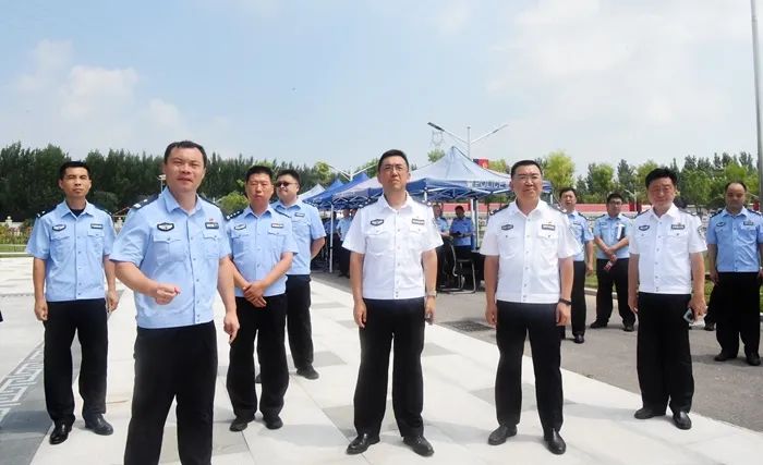 全市公安機關警犬技術工作會議召開